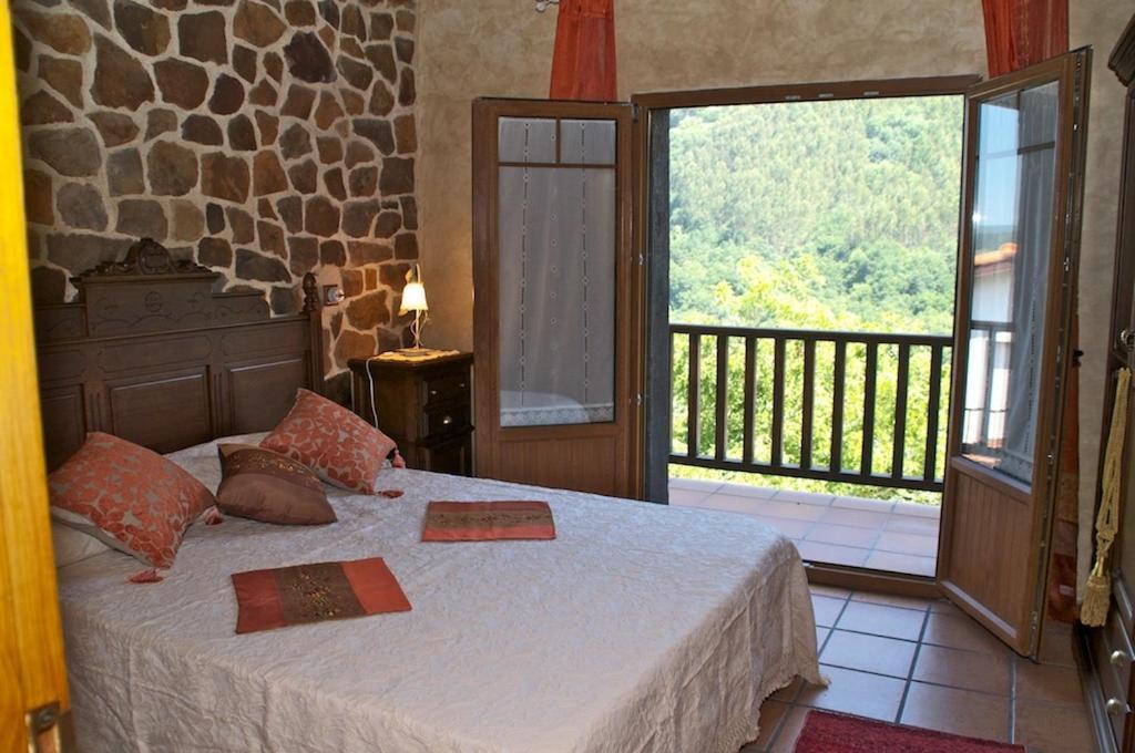 Casa Aingeru Hotel Каранса Екстериор снимка