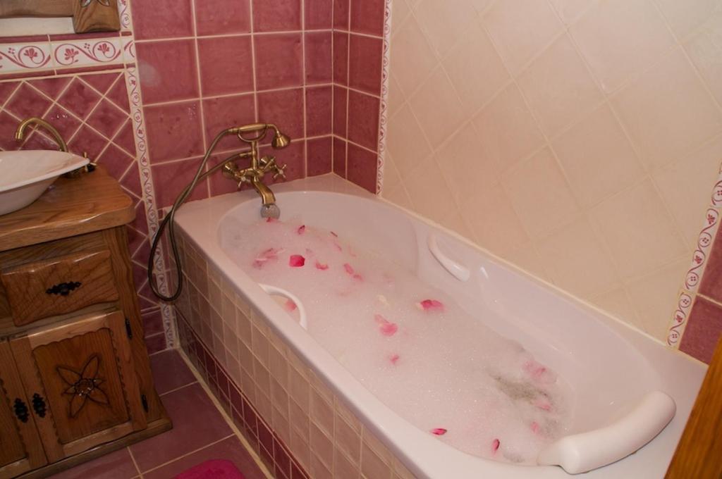 Casa Aingeru Hotel Каранса Екстериор снимка